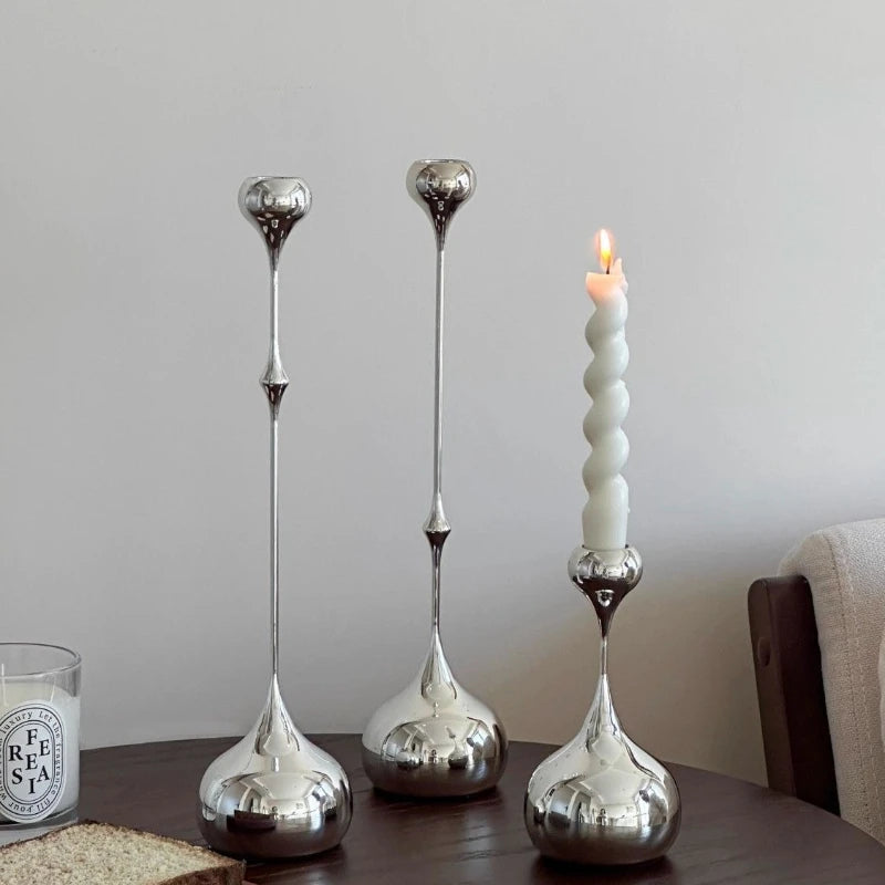 Portavelas plateado, candelabro de Metal, decoración de mesa de arte romántico para comedor en casa, accesorios de fotografía de boda