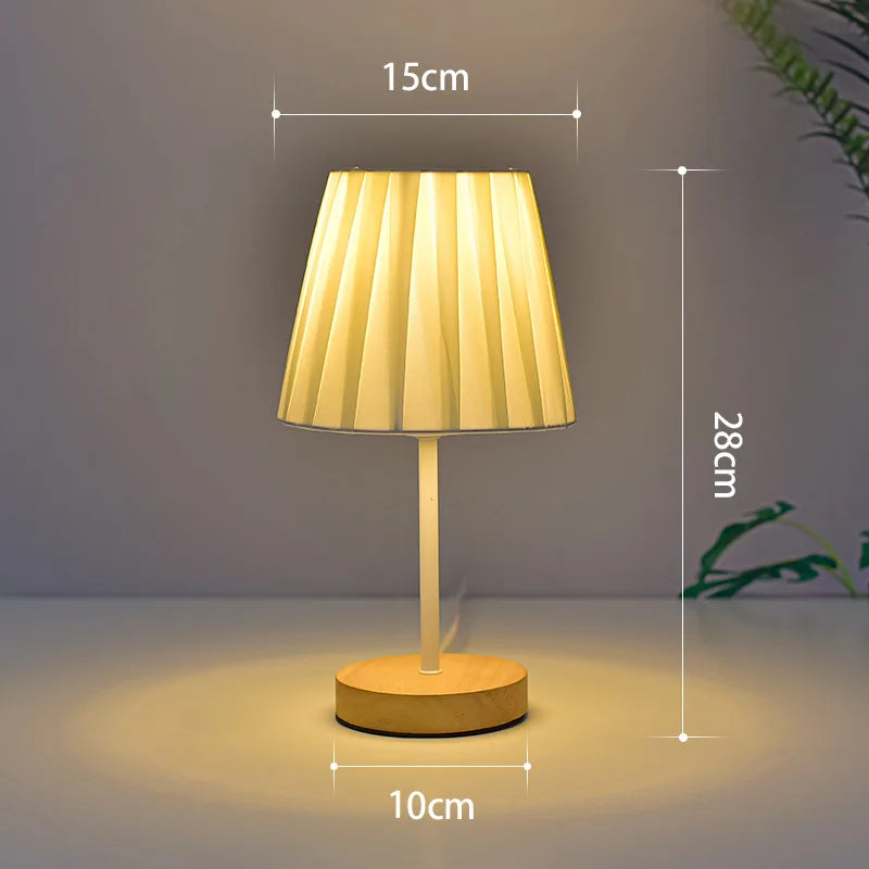 Lámpara de escritorio pequeña Usb de tela de madera maciza, lámpara de noche para dormitorio, estudio, dormitorio, luz Led nocturna, decoración de luz de ambiente creativa